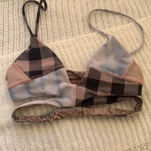 Acacia top